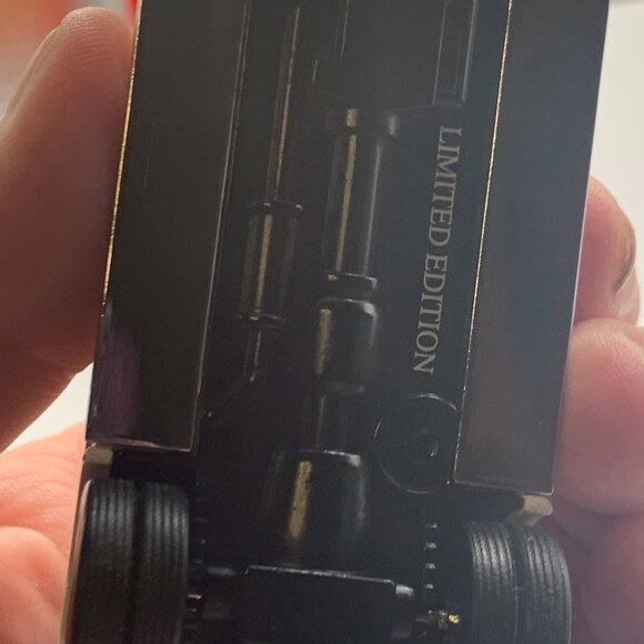 1:64 Code 3 Firehouse Expo 2000 #3 Pumper Truck SELLING AS IS - Picture 7 of 7